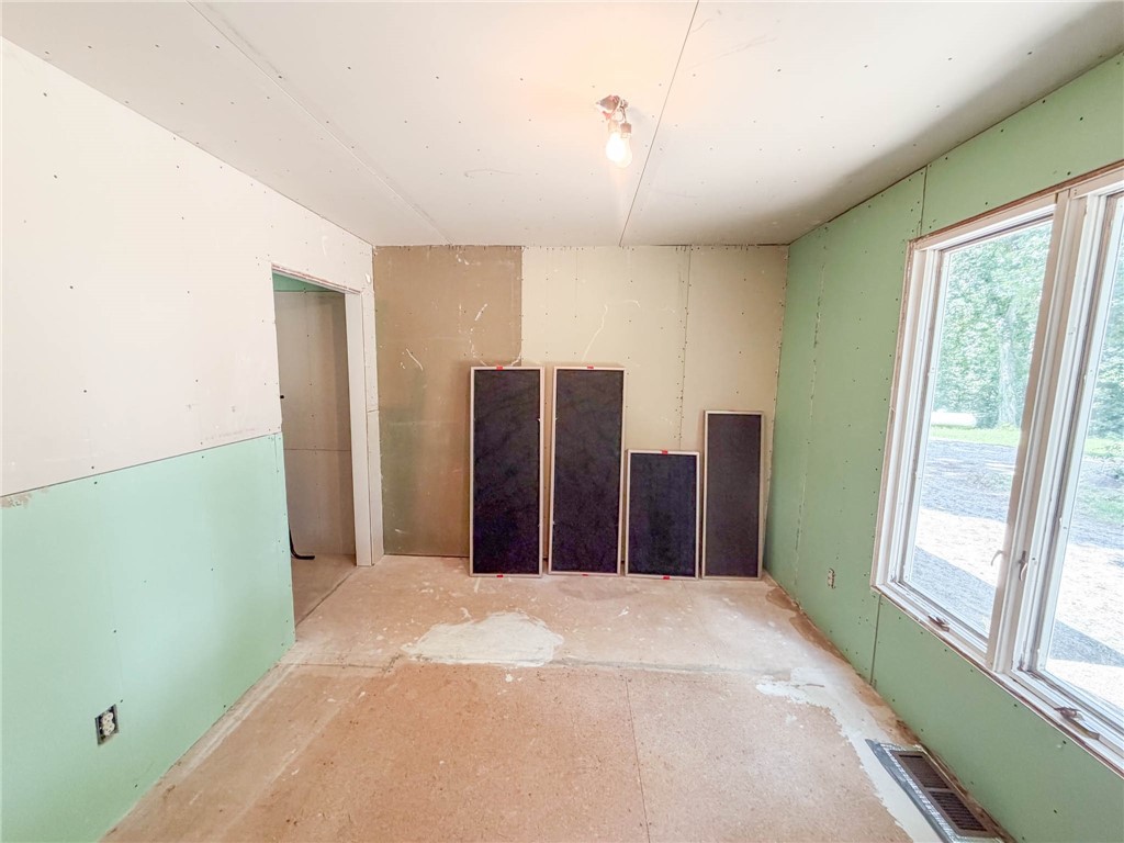 16904 3130 North Road Property Photo 17