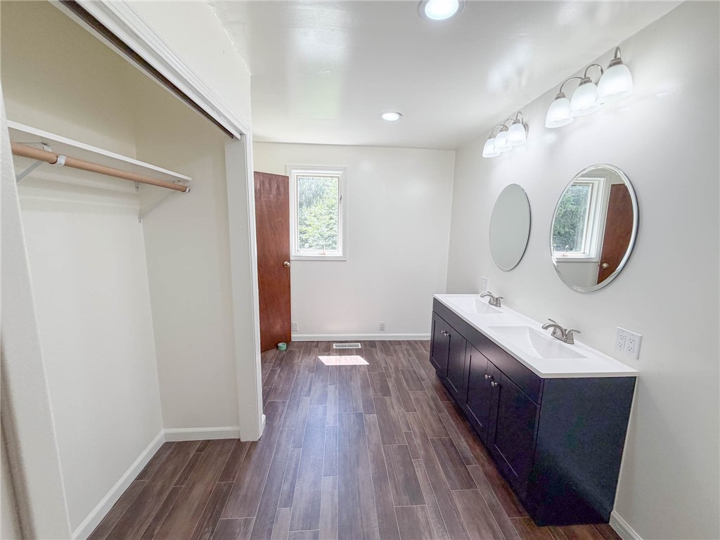 16904 3130 North Road Property Photo 20