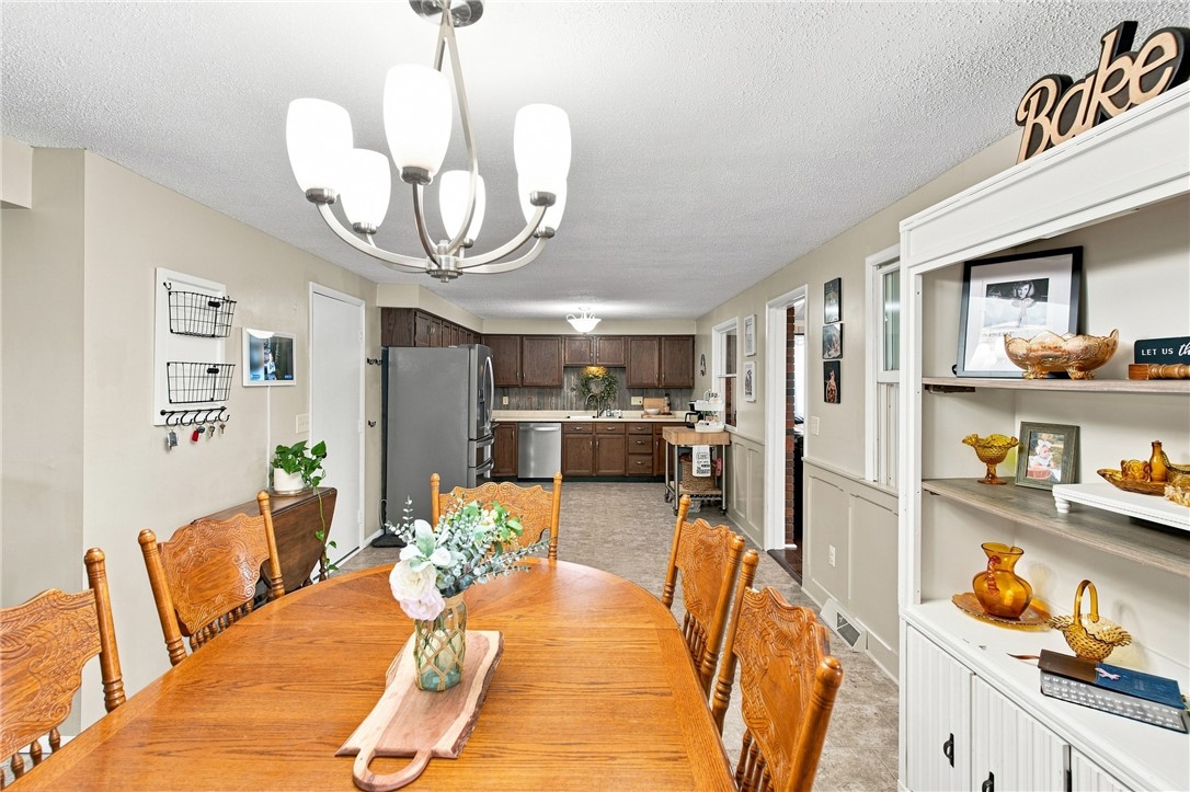 1208 N Martin Street Property Photo 16