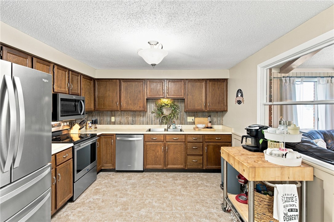 1208 N Martin Street Property Photo 17
