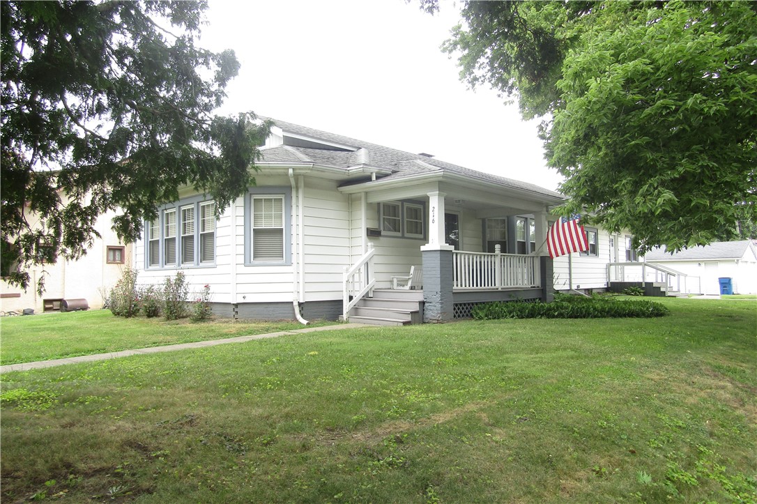 216 Maple Street Property Photo 2