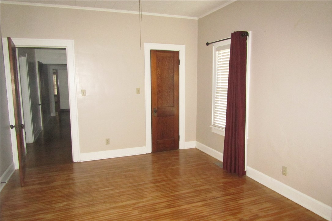 216 Maple Street Property Photo 14