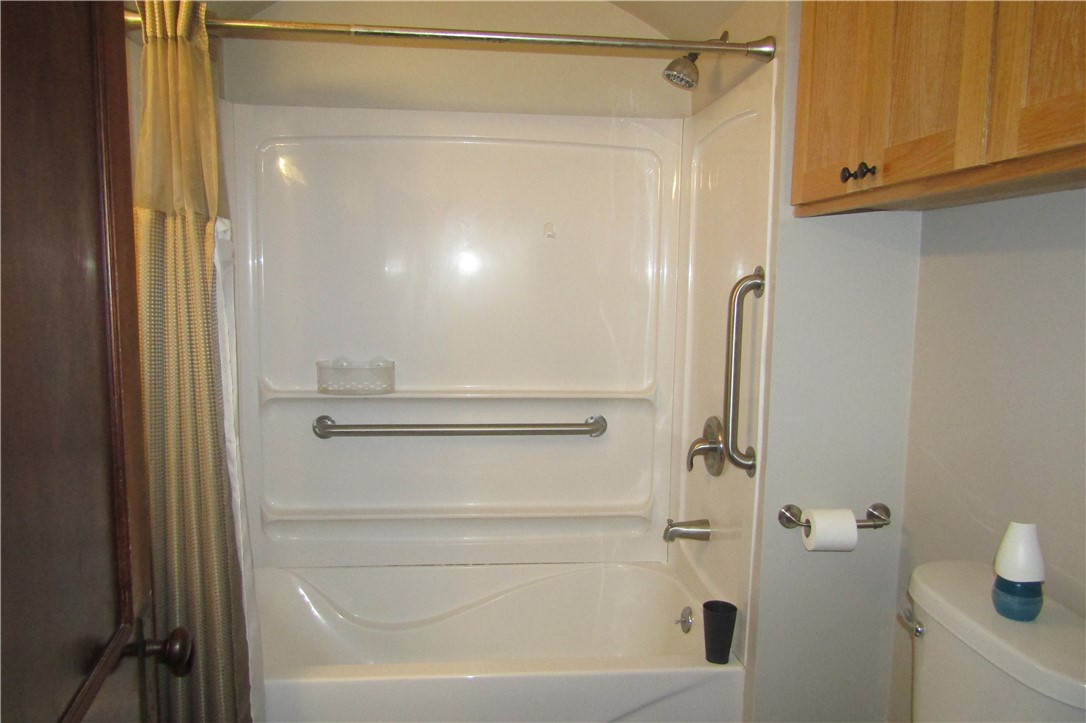 216 Maple Street Property Photo 15