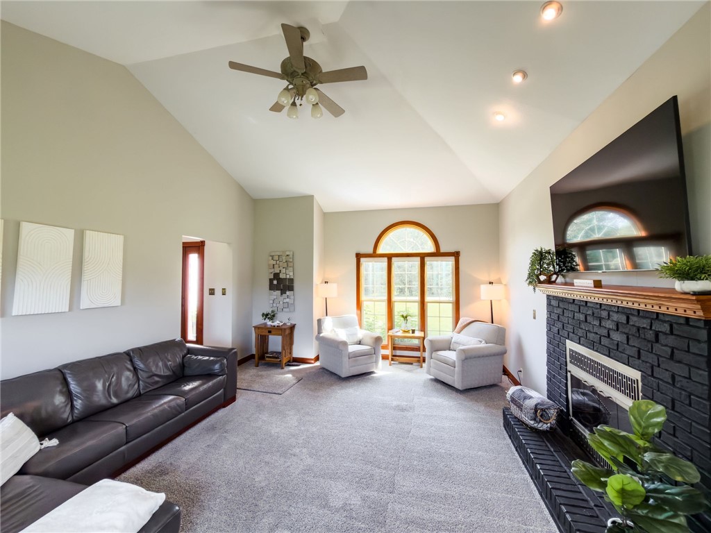 200 Tarble Road Property Photo 6