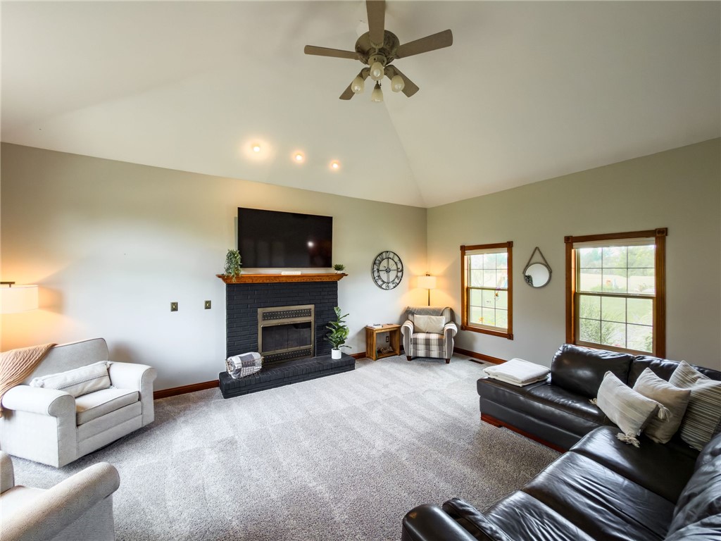 200 Tarble Road Property Photo 8