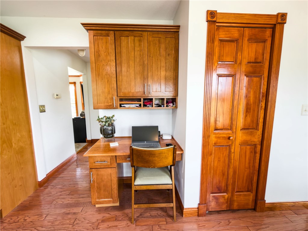 200 Tarble Road Property Photo 12