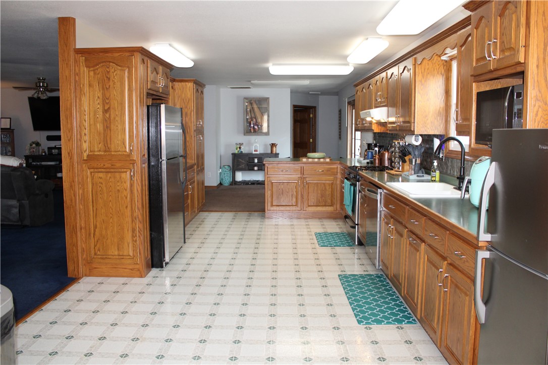 1795 E 1600 North Road Property Photo 8