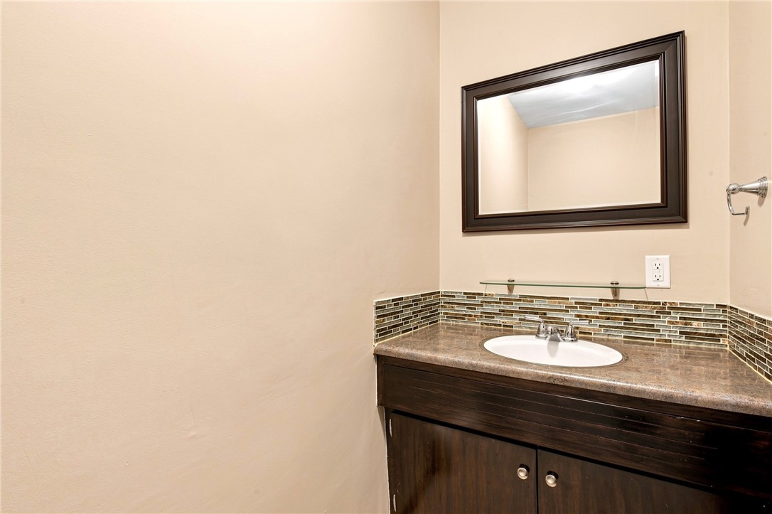 106 S Reynolds Street Property Photo 33