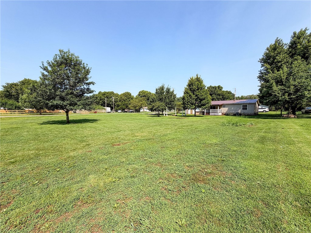 20566 Francis Drive Property Photo 27