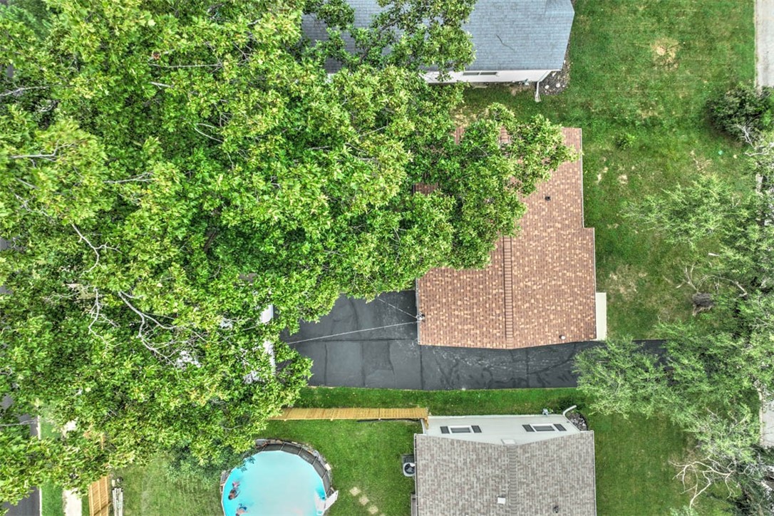 13 Crestview Drive Property Photo 4