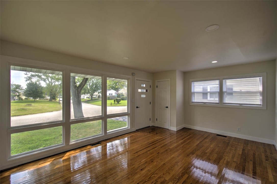 13 Crestview Drive Property Photo 6