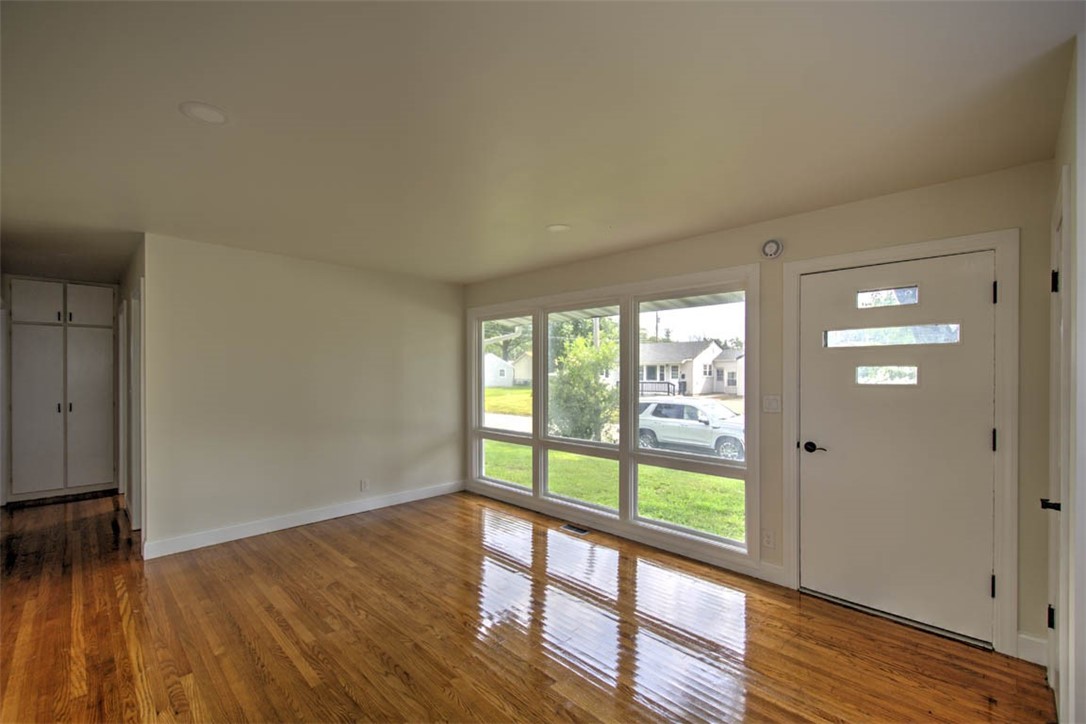13 Crestview Drive Property Photo 7