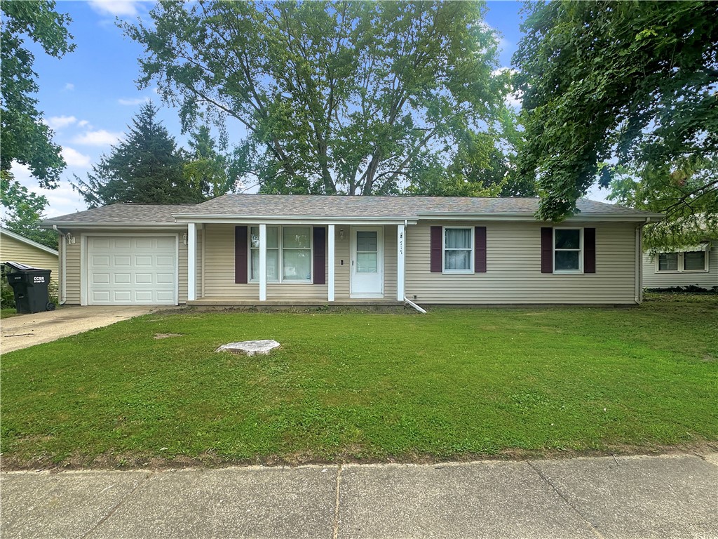 717 Eastgate Drive Property Photo 1
