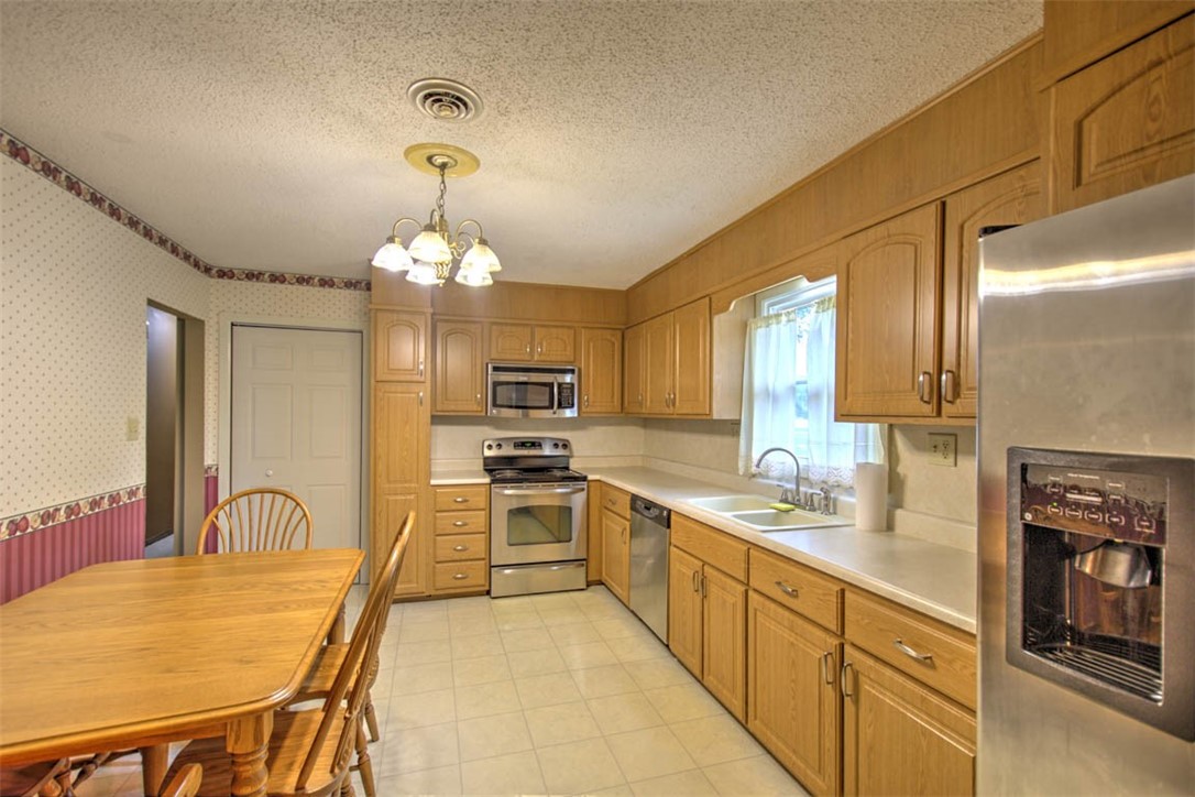 3432 Desert Inn Road Property Photo 13