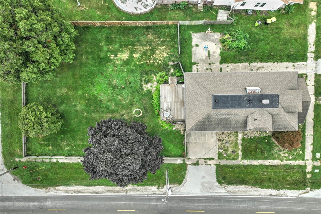132 N Walnut Street Property Photo 6