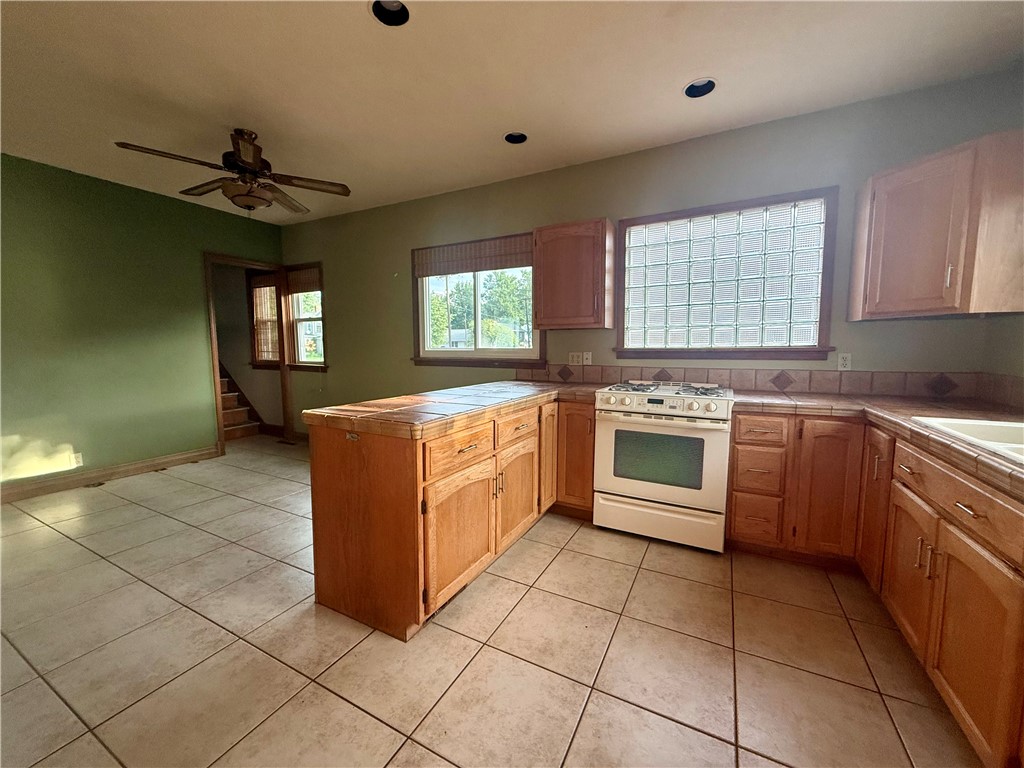132 N Walnut Street Property Photo 16