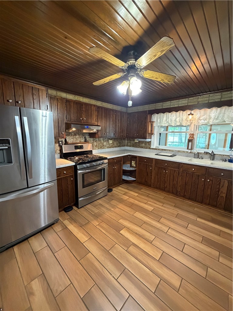 316 West Street Property Photo 7