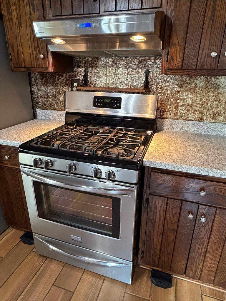 316 West Street Property Photo 9