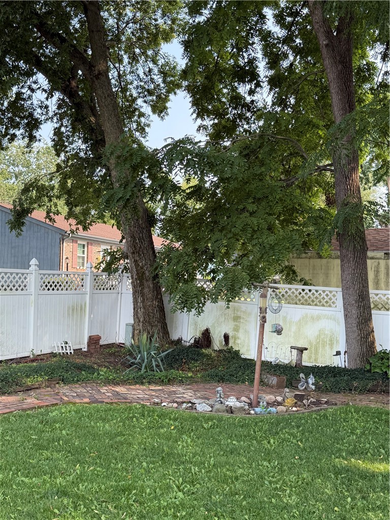 316 West Street Property Photo 29