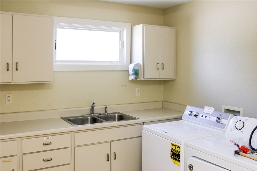 1915 18th Street Property Photo 22