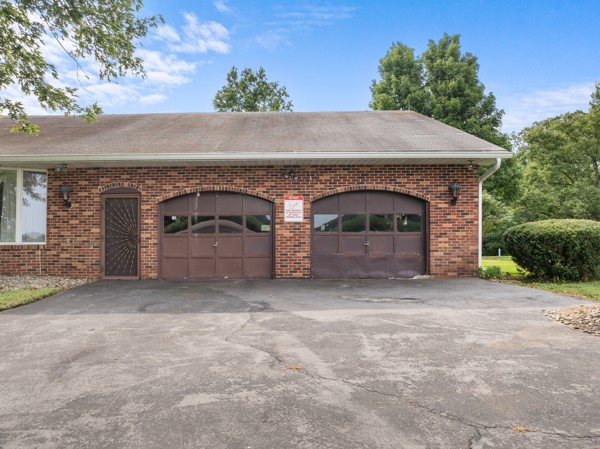 19455 N Cline Orchard Road Property Photo 4