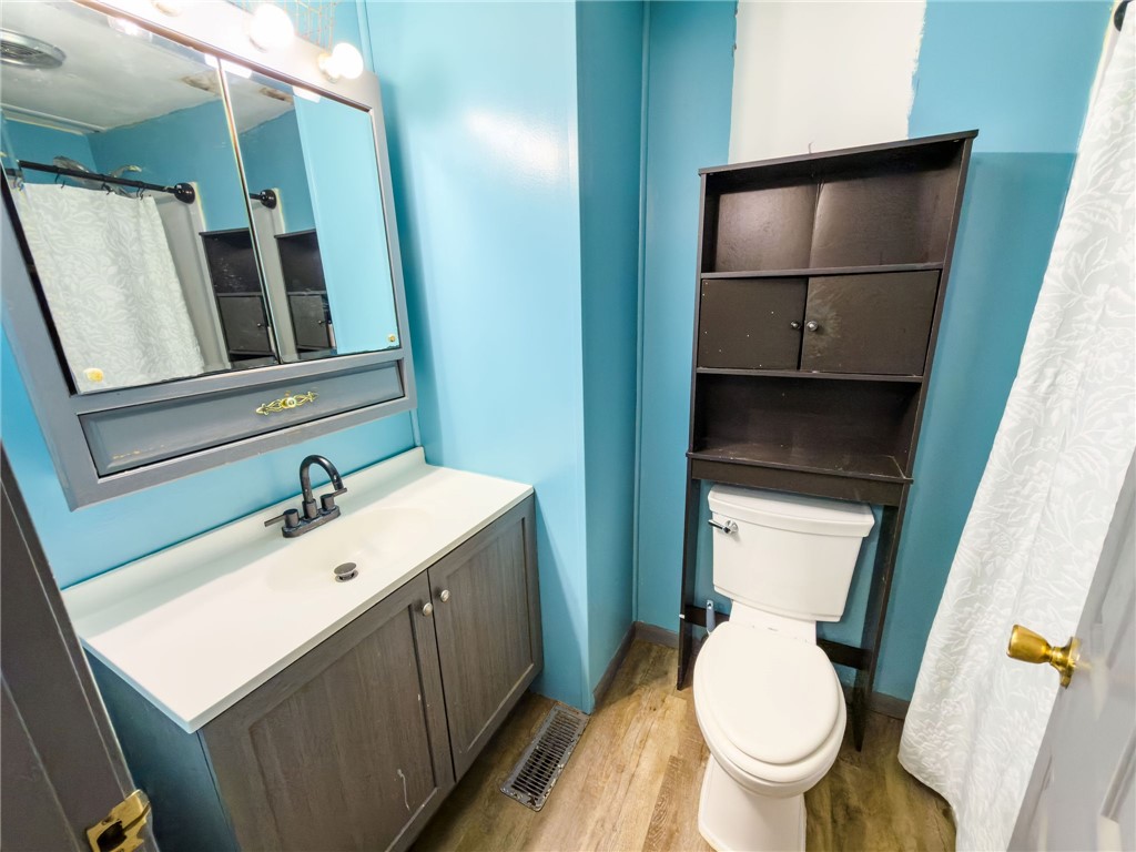16669 Donna Drive Property Photo 17