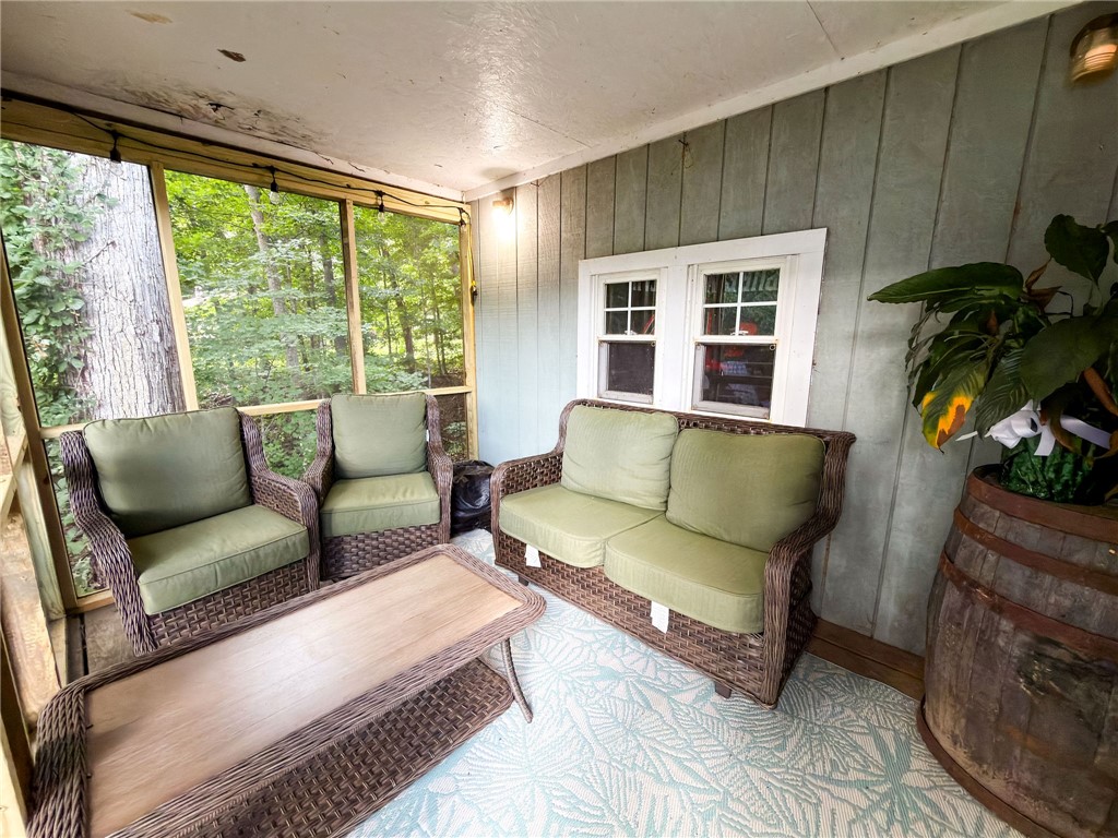 112 Valley Road Property Photo 31