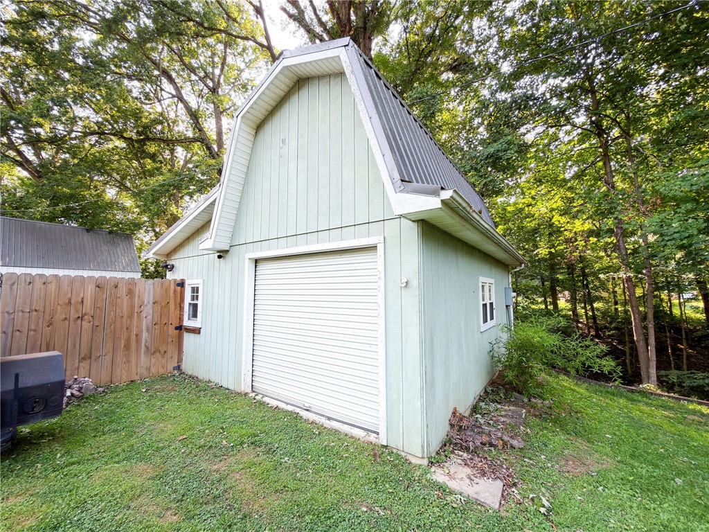 112 Valley Road Property Photo 43