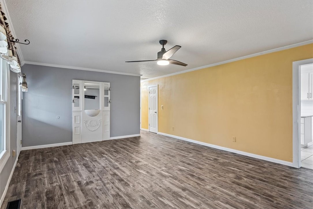 11 Cardinal Drive Property Photo 11
