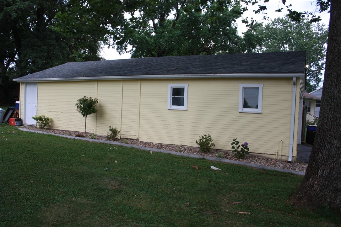 1672 Harrison Avenue Property Photo 4