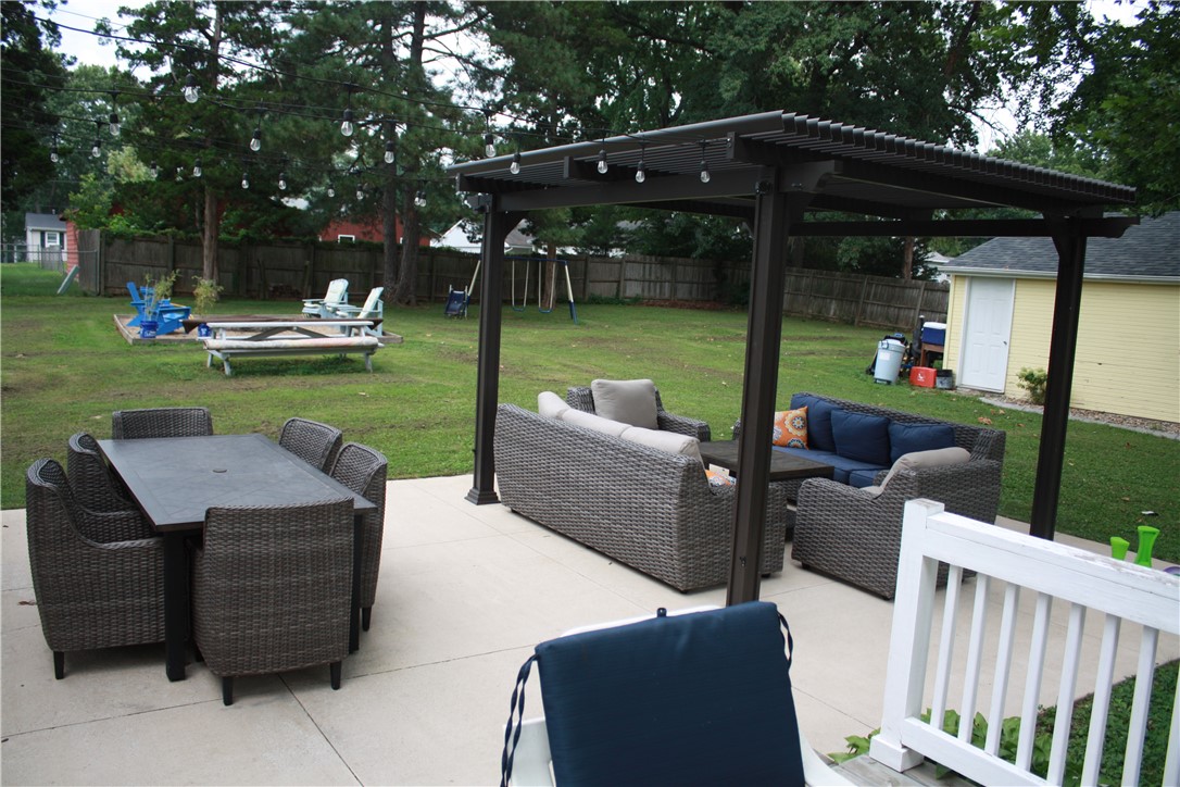 1672 Harrison Avenue Property Photo 7