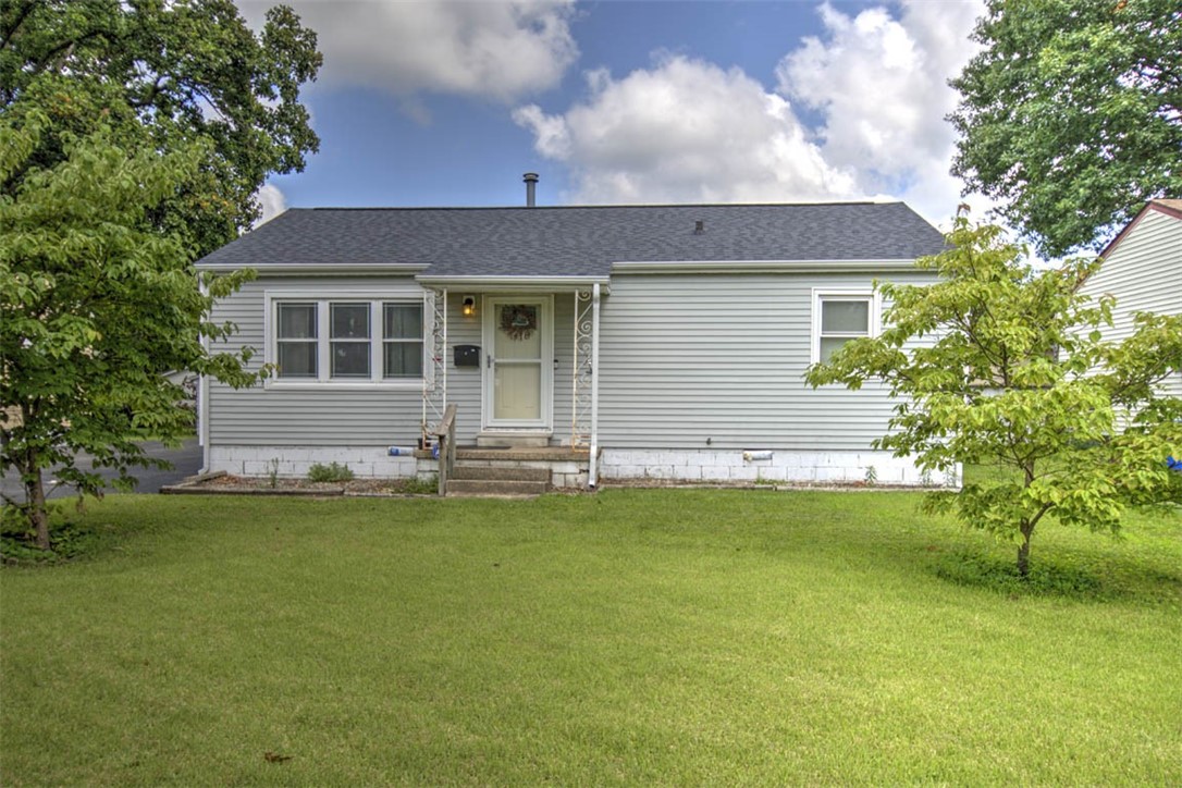 1418 W Cushing Street Property Photo 1