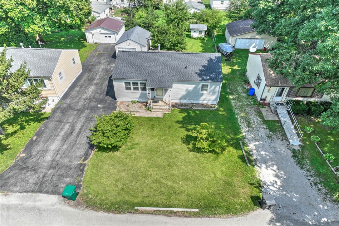 1418 W Cushing Street Property Photo 2