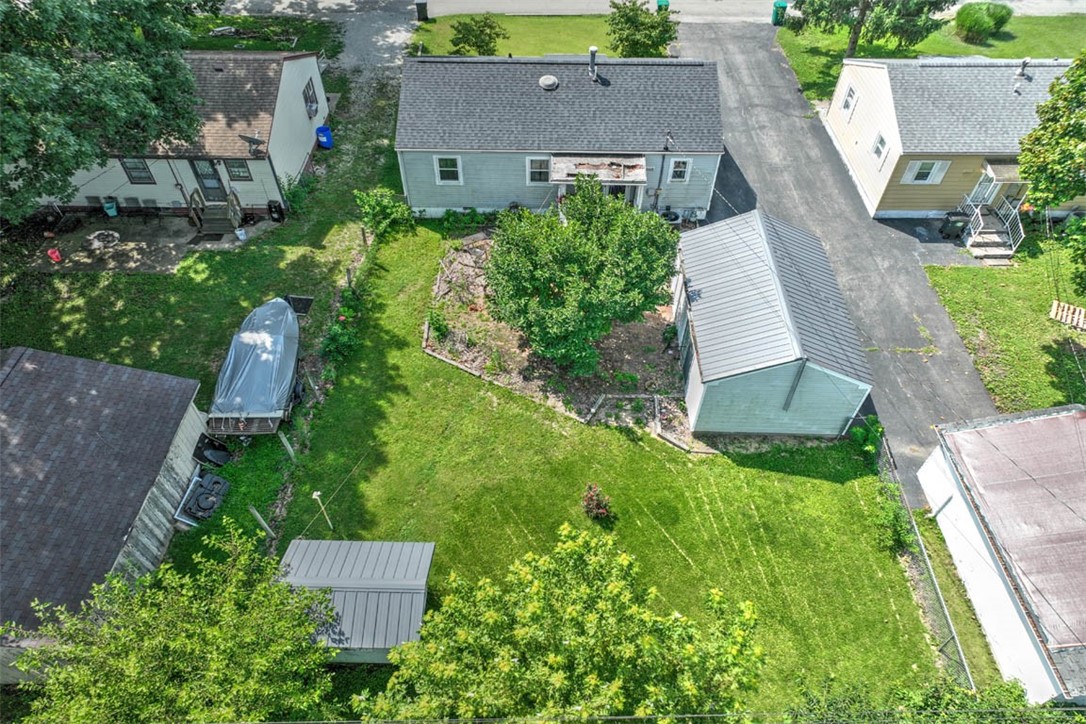 1418 W Cushing Street Property Photo 5