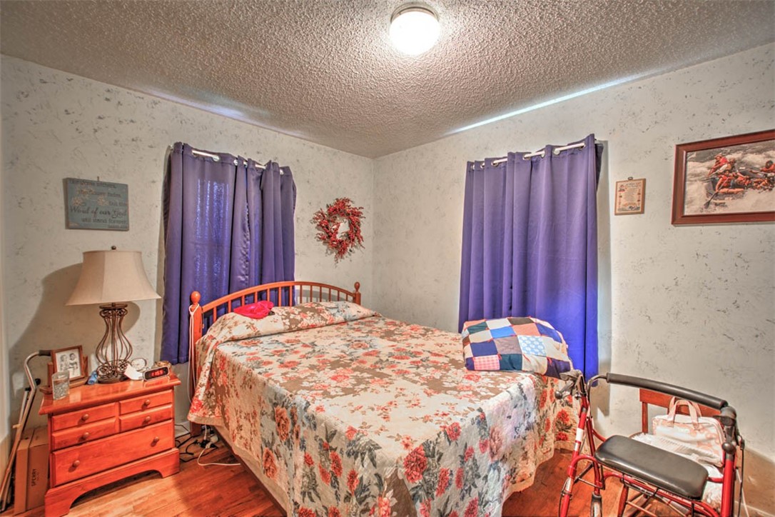 1418 W Cushing Street Property Photo 14