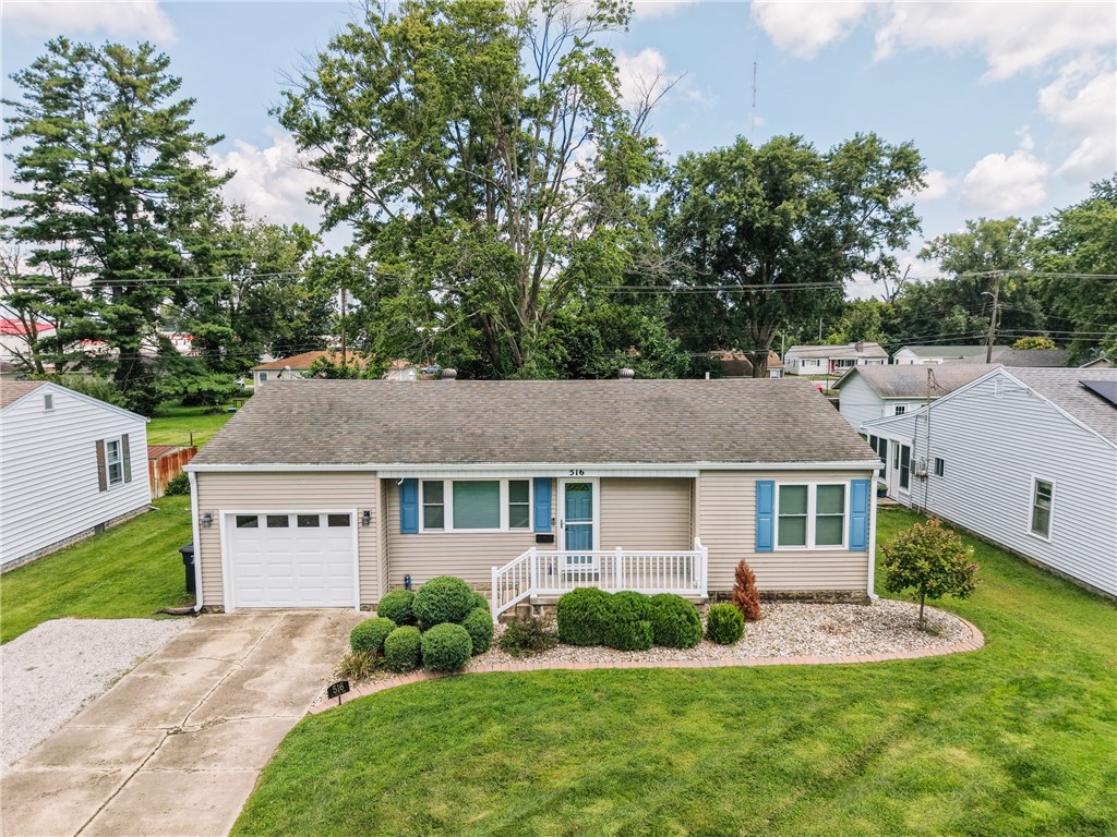 516 E Grove Avenue Property Photo 3