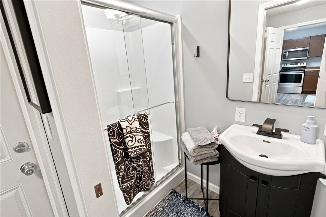 516 E Grove Avenue Property Photo 17