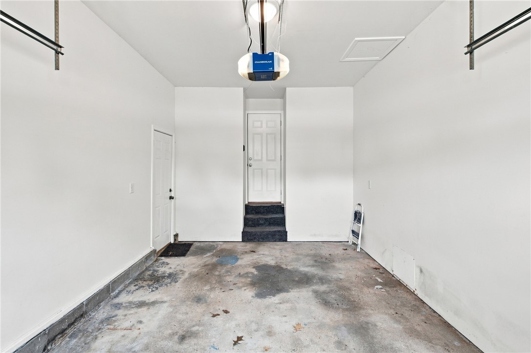 516 E Grove Avenue Property Photo 29
