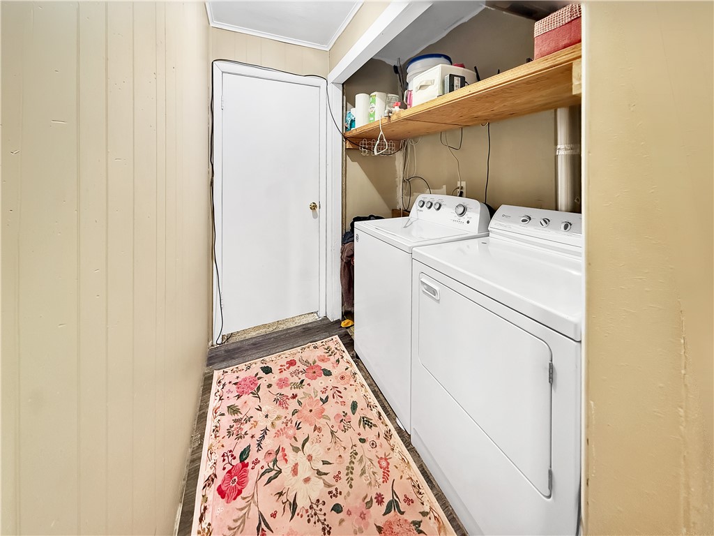 10533 N Hickory Lane Property Photo 6