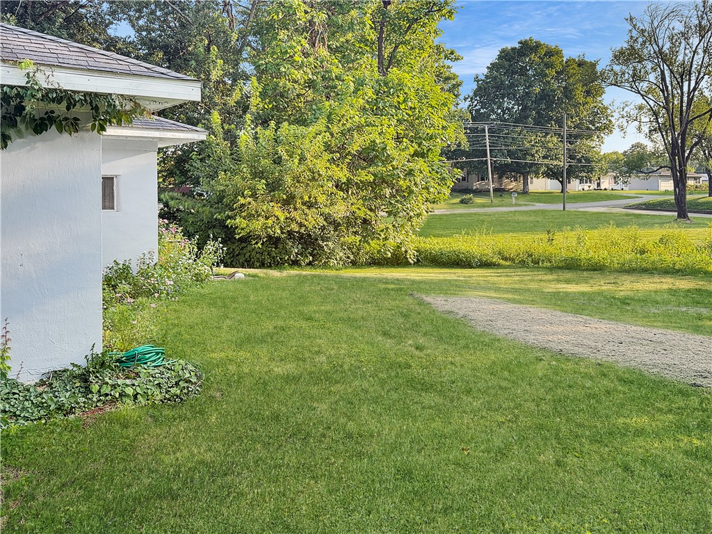 10533 N Hickory Lane Property Photo 14