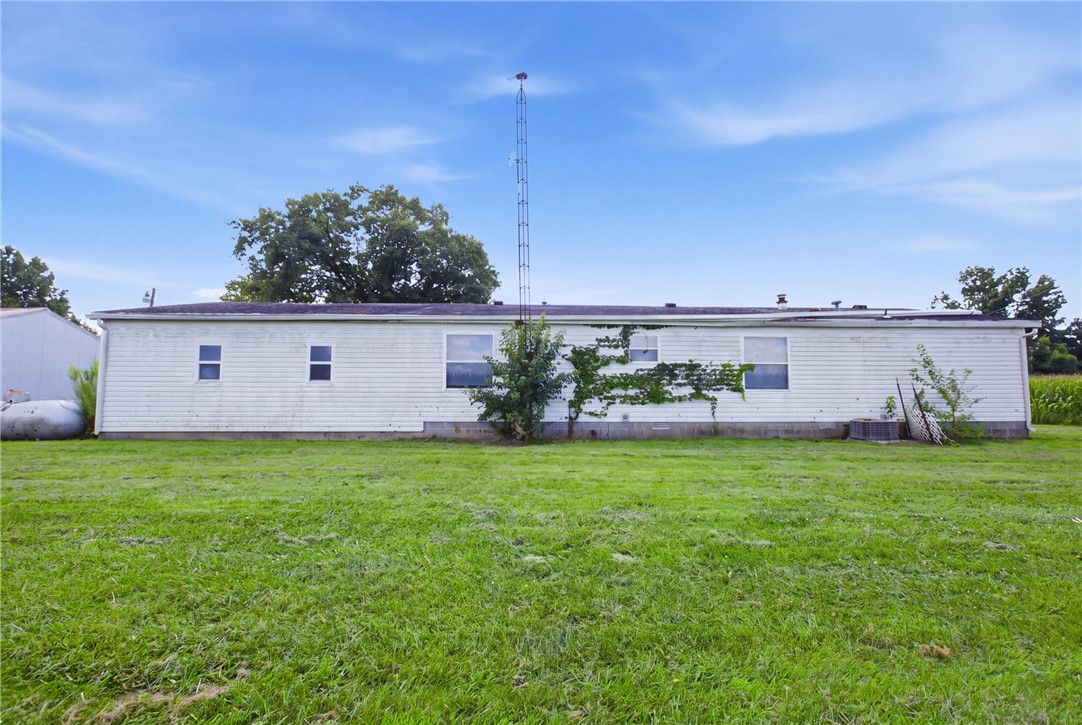16153 N 250th Street Property Photo 6