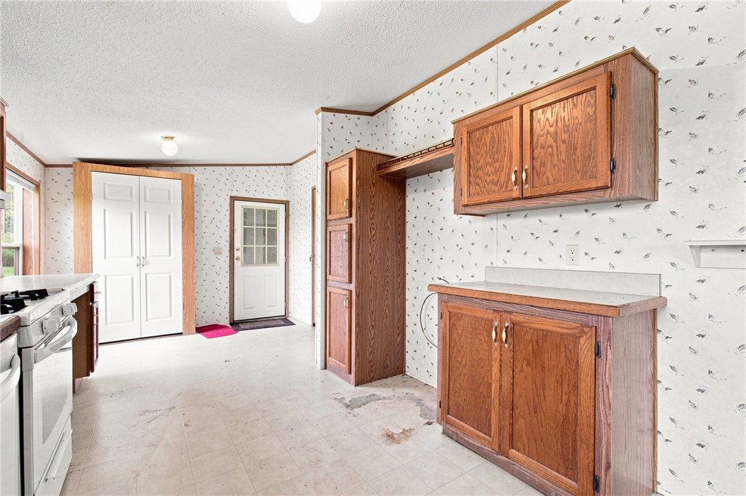 16153 N 250th Street Property Photo 11
