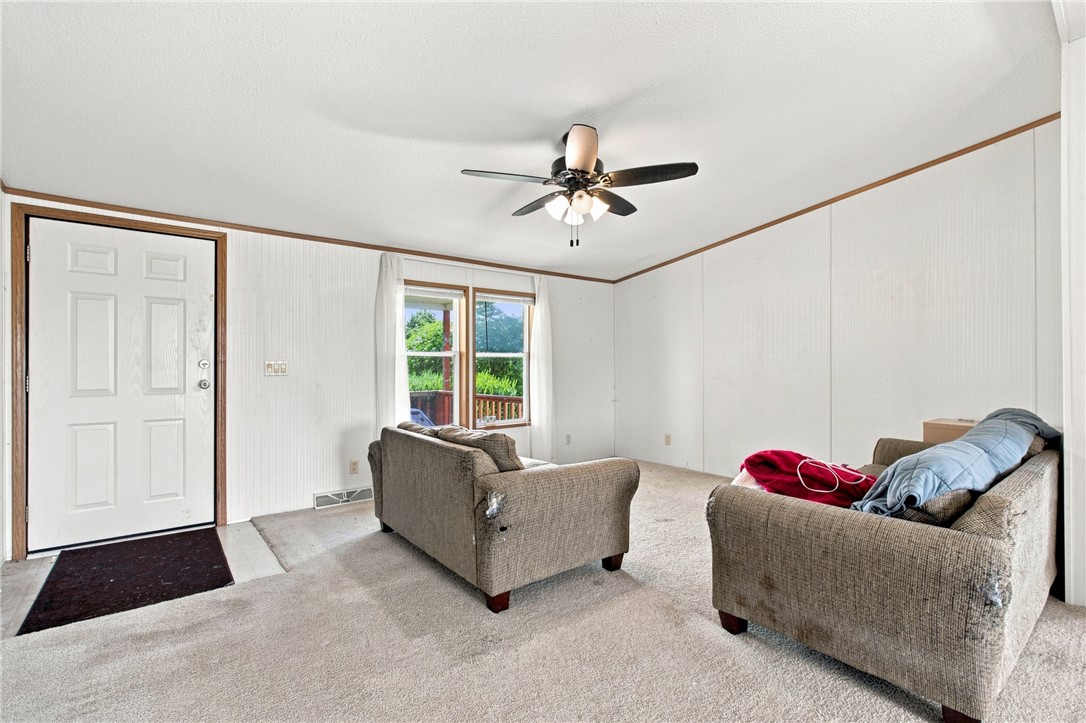 16153 N 250th Street Property Photo 14