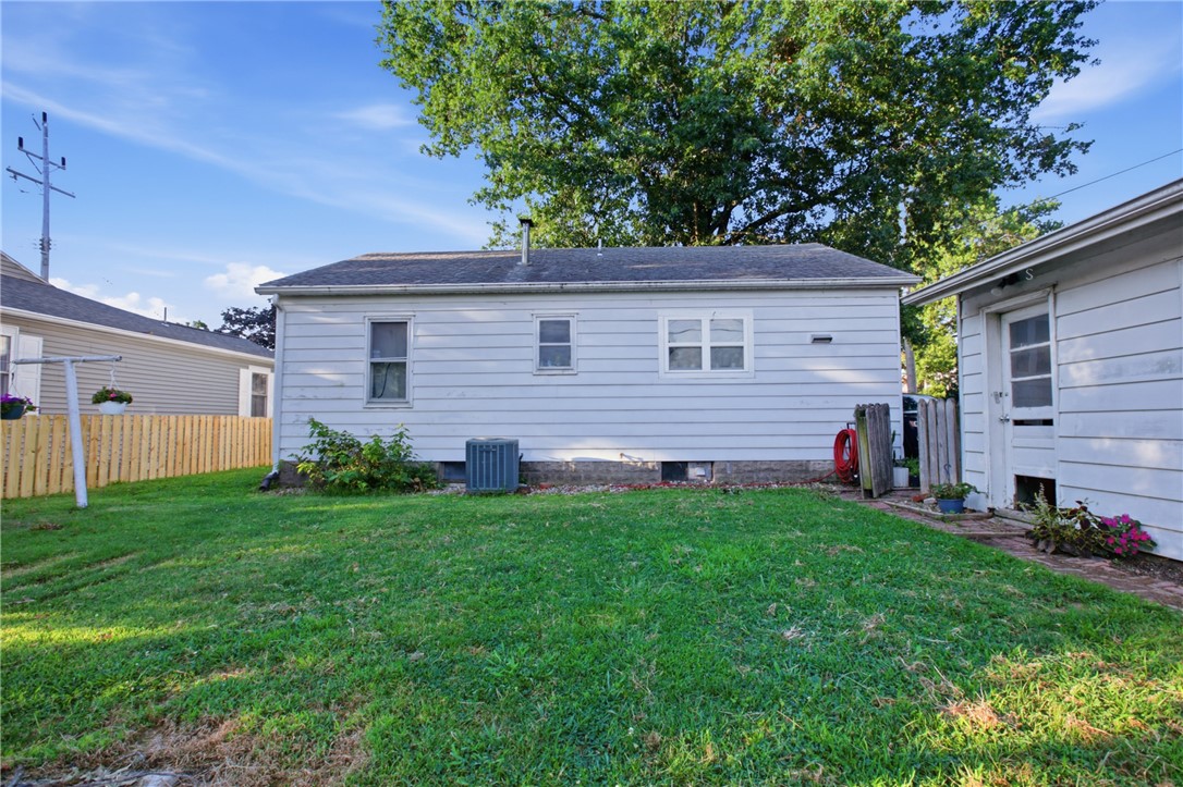 506 W Temple Avenue Property Photo 4