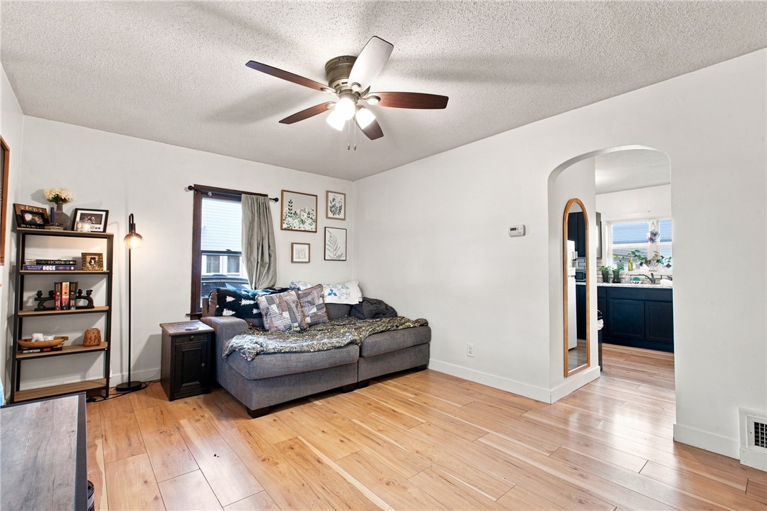 506 W Temple Avenue Property Photo 6