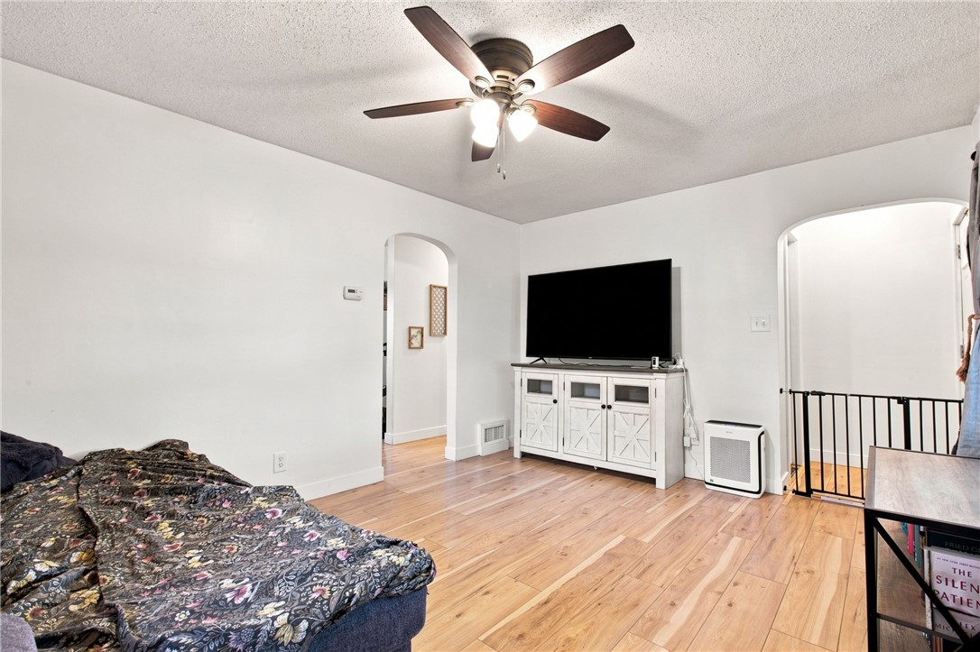 506 W Temple Avenue Property Photo 7