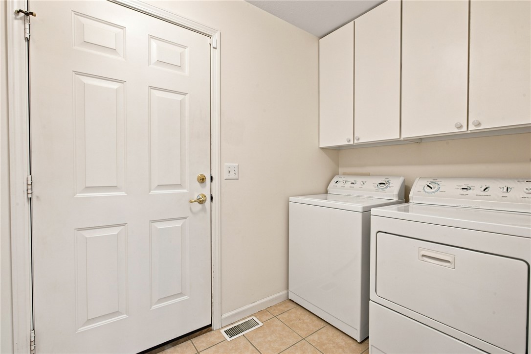 14 Fairfield Lane Property Photo 12