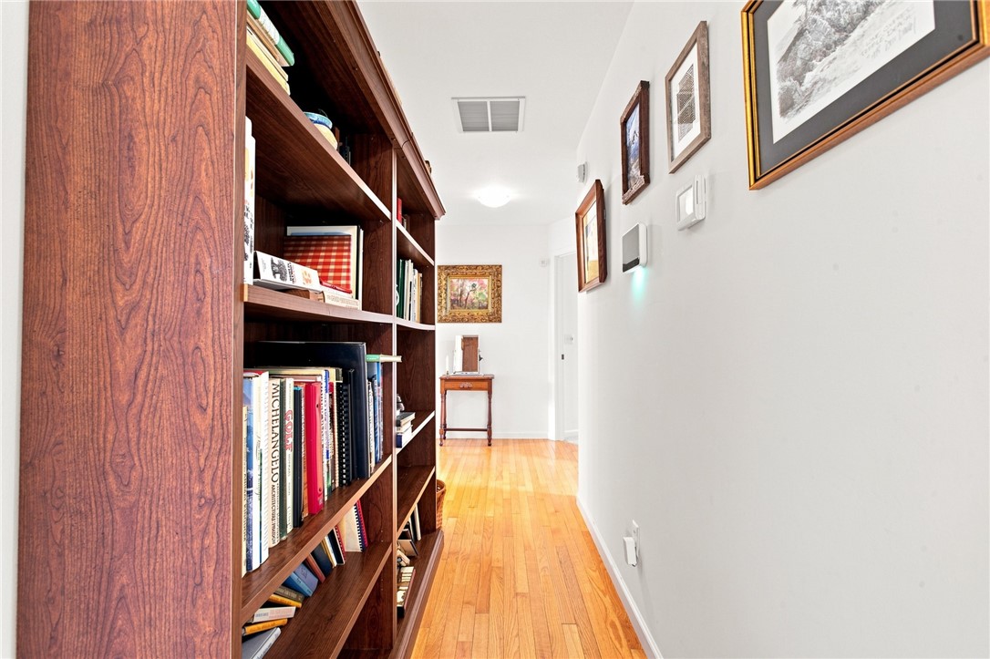 14 Fairfield Lane Property Photo 13