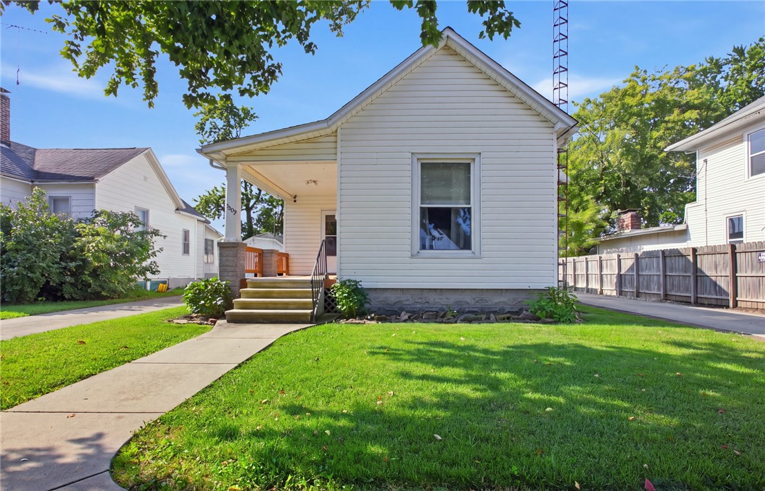 1309 Champaign Avenue