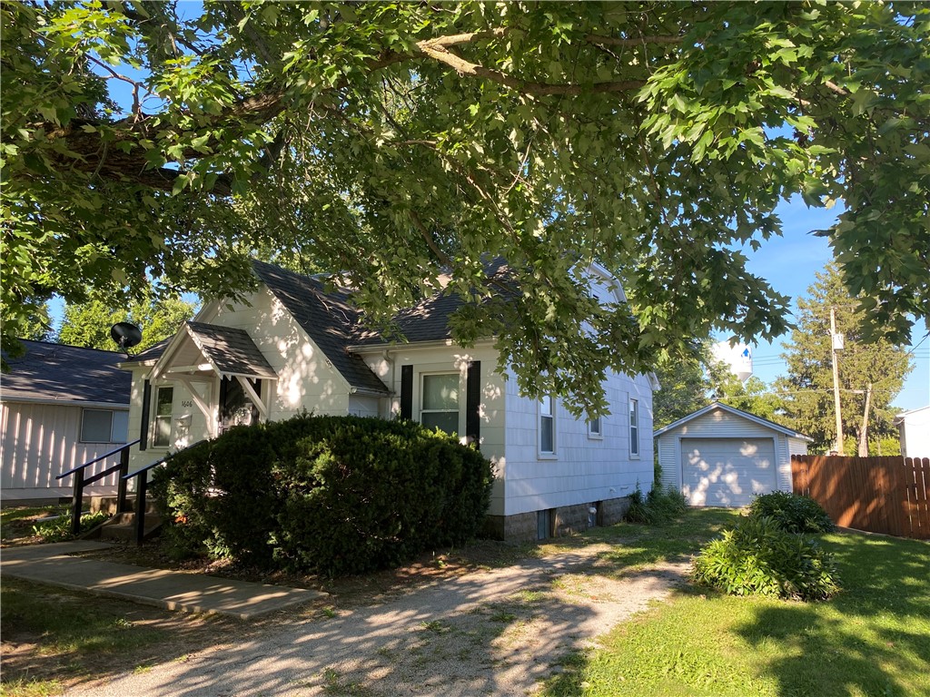 1606 10th Street Property Photo 1